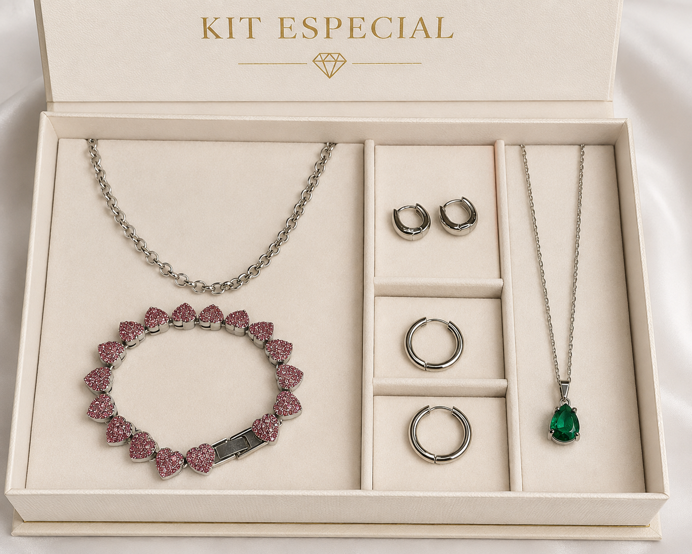 Kit Esmeralda Love
